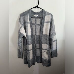 American Eagle Women’s Gray Plaid Wool Blend Open Front Cardigan Size Small